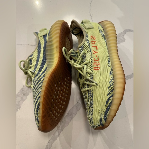 Yeezy Boost 350 V2 “Semi Frozen Yellow” - Size 10M - Picture 3 of 3